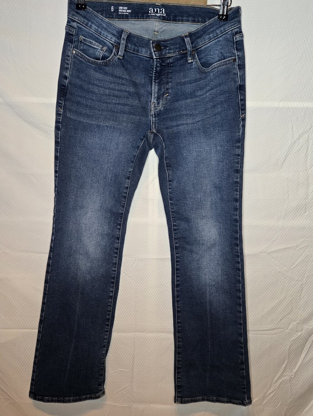 a.n.a Women’s Boot Cut Low Rise Jeans in Dark Blue Wash